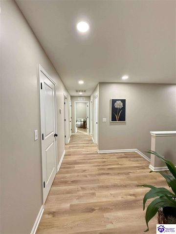 304 C Village Brooke Drive, Elizabethtown, KY 42701