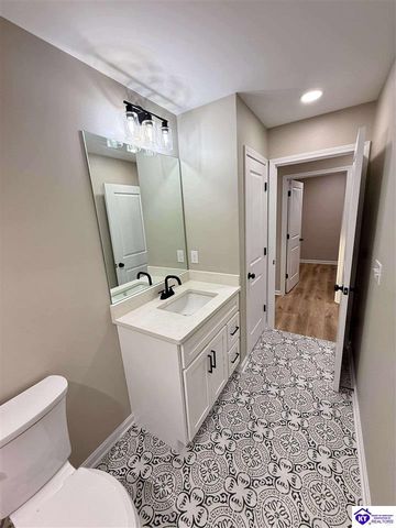 304 C Village Brooke Drive, Elizabethtown, KY 42701