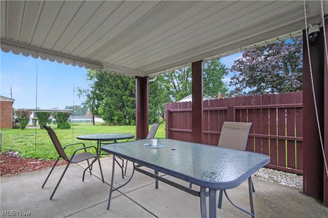 945 Larkridge Avenue, Boardman, OH 44512