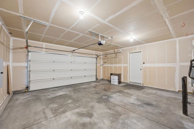 10122 W January Ct, Cheney, WA 99004
