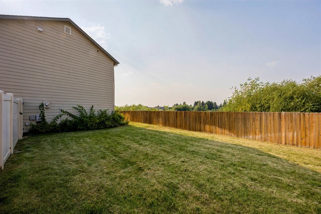 10122 W January Ct, Cheney, WA 99004