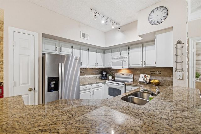 13037 MULBERRY PARK DRIVE 518, Orlando, FL 32821