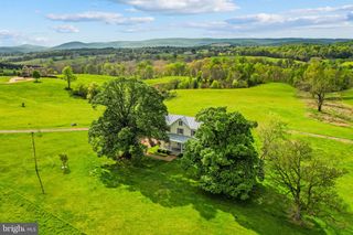 9078 MAIDSTONE RD, Delaplane, VA 20144