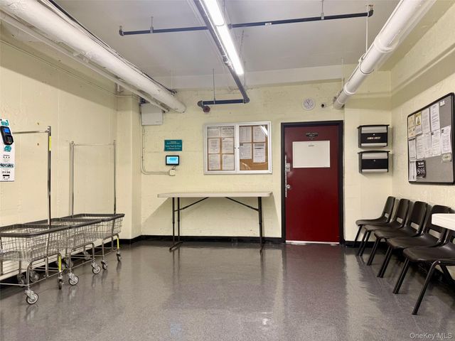 6434 102nd Street 9Z, Rego Park, NY 11374
