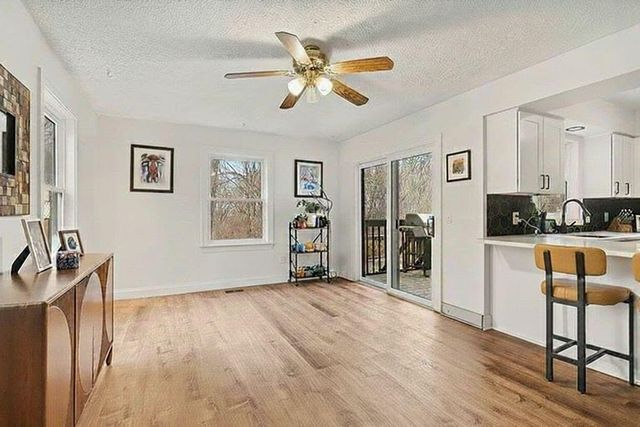 7657 Cottonwood, Richland Twp, MI 49083