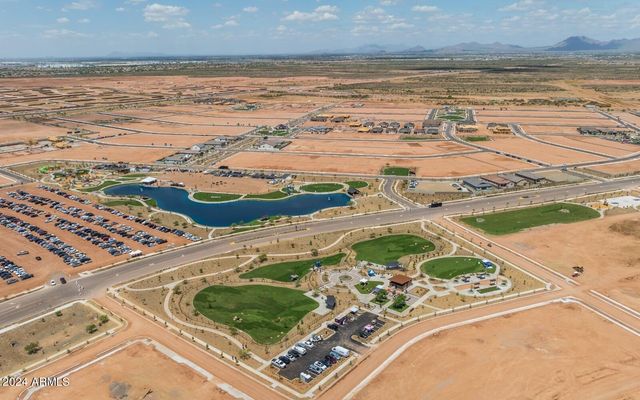 445 W RIDGE Road, Apache Junction, AZ 85120