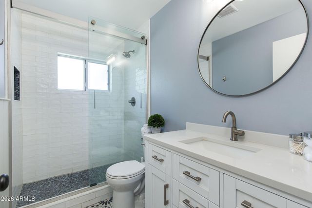 3418 E ROMA Avenue, Phoenix, AZ 85018