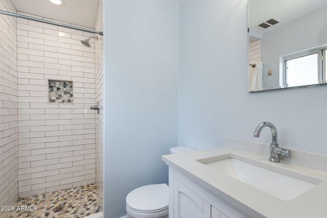 3418 E ROMA Avenue, Phoenix, AZ 85018