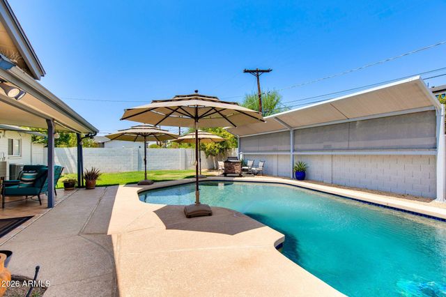 3418 E ROMA Avenue, Phoenix, AZ 85018