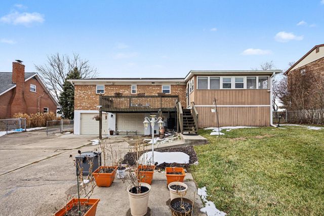 8380 Pleasant Valley Road, Florence, KY 41042