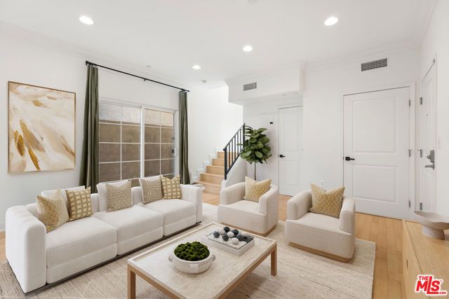 5312 Denny Avenue 7, North Hollywood (los Angeles), CA 91601
