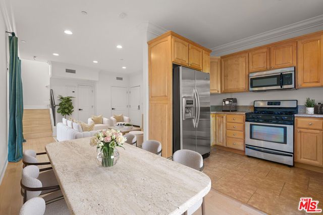 5312 Denny Avenue 7, North Hollywood (los Angeles), CA 91601