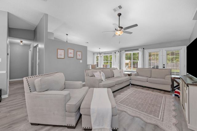 7682 Manatee Street, Navarre, FL 32566