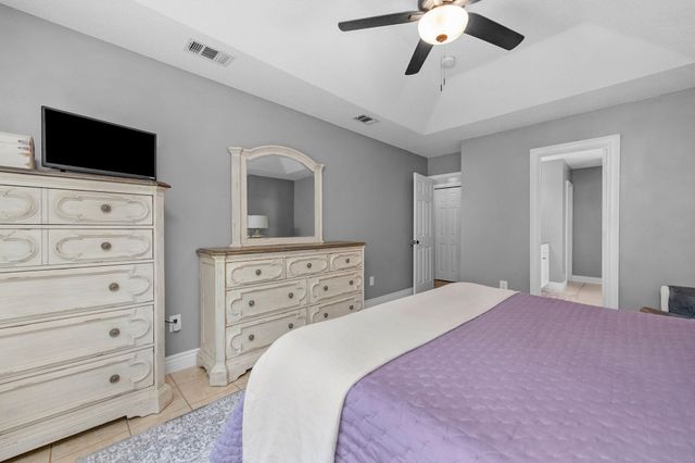 7682 Manatee Street, Navarre, FL 32566