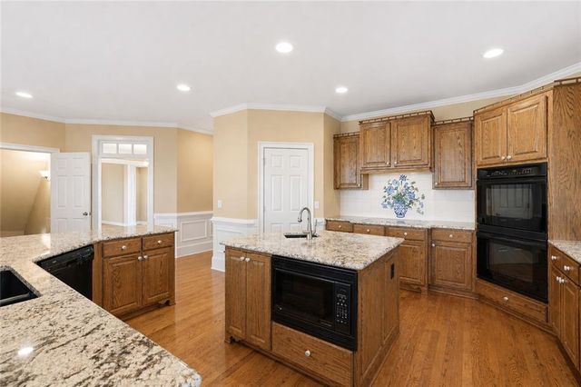 352 Sanderlin Mtn Drive, Big Canoe, GA 30143