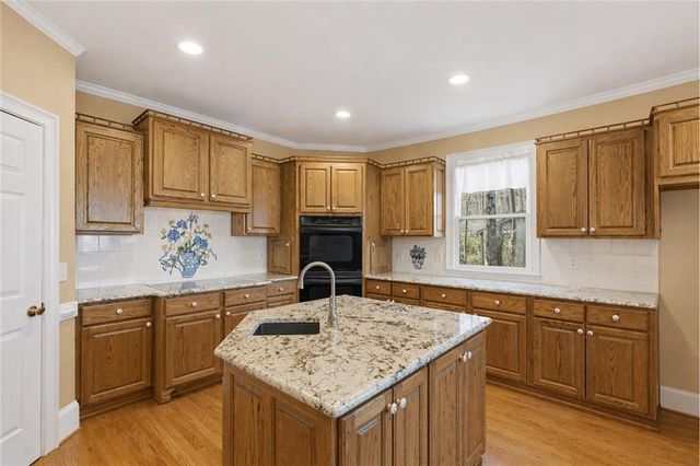 352 Sanderlin Mtn Drive, Big Canoe, GA 30143