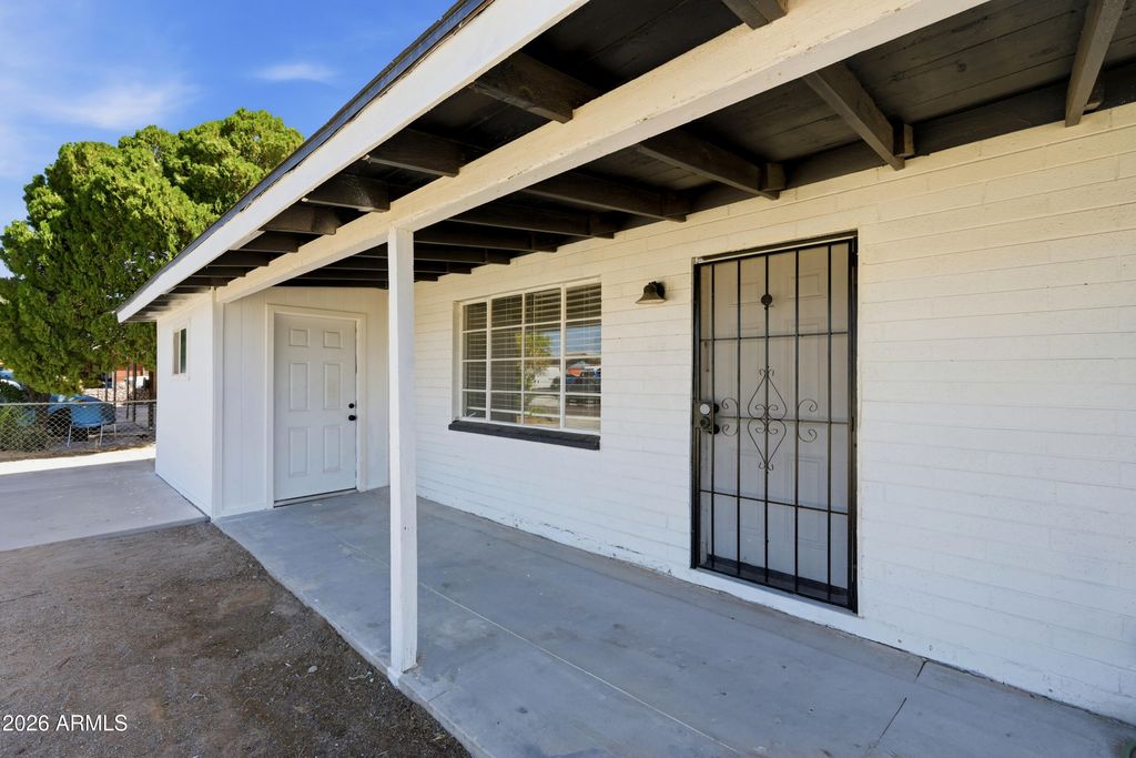 11351 N 113TH Drive, Youngtown, AZ 85363 — photo 4