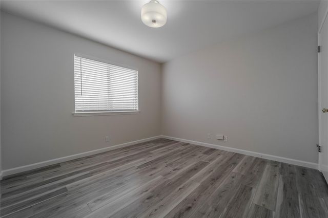 1909 Summer Rain DR, Cedar Park, TX 78613