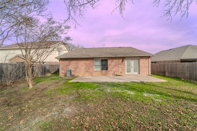1909 Summer Rain DR, Cedar Park, TX 78613