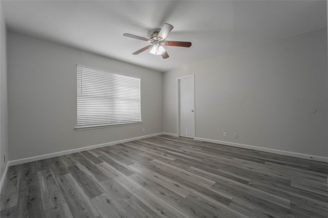 1909 Summer Rain DR, Cedar Park, TX 78613