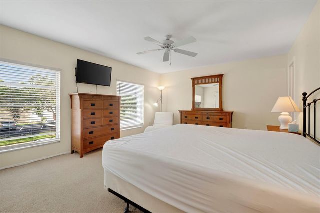 2700 BAYSHORE BOULEVARD 512, Dunedin, FL 34698