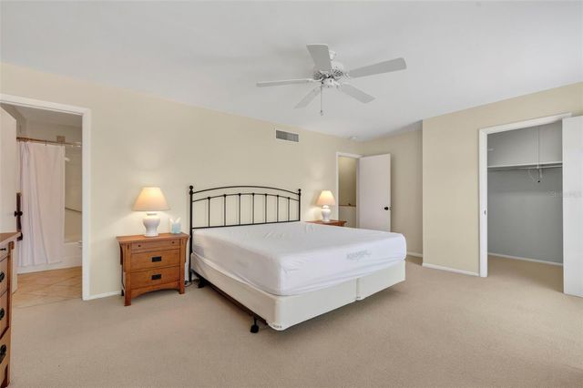 2700 BAYSHORE BOULEVARD 512, Dunedin, FL 34698