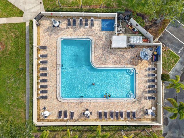 2700 BAYSHORE BOULEVARD 512, Dunedin, FL 34698
