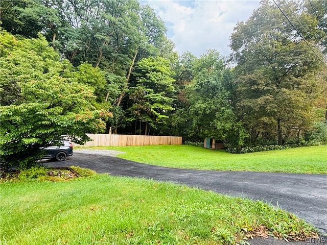100 Wallace Avenue, Camillus, NY 13031