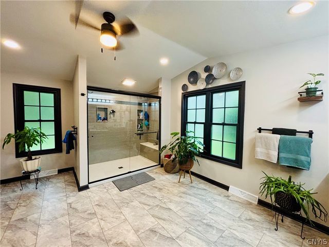 100 Wallace Avenue, Camillus, NY 13031