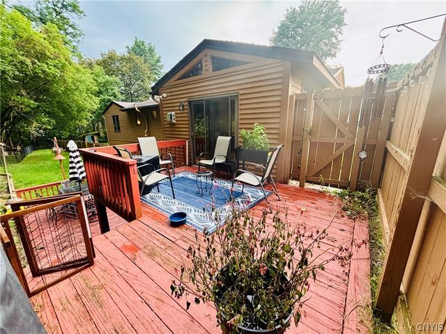 100 Wallace Avenue, Camillus, NY 13031