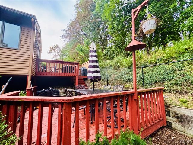 100 Wallace Avenue, Camillus, NY 13031
