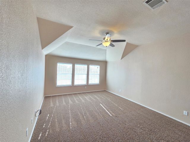 7720 Labrador Drive, Arlington, TX 76002