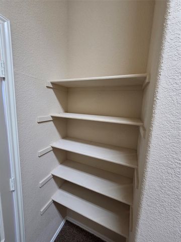 7720 Labrador Drive, Arlington, TX 76002