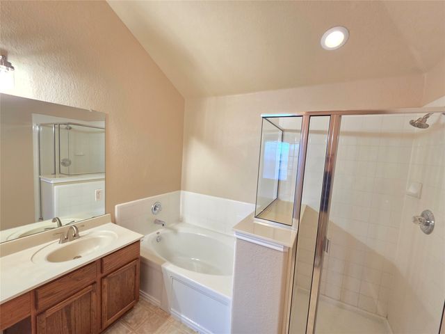 7720 Labrador Drive, Arlington, TX 76002