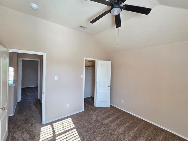 7720 Labrador Drive, Arlington, TX 76002