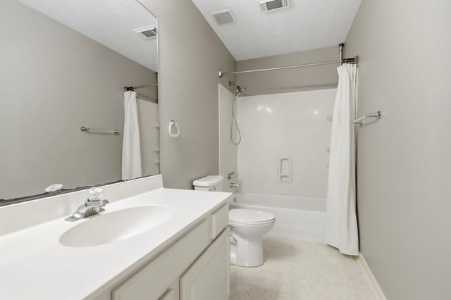 199 Lake Drive, Onalaska, TX 77360