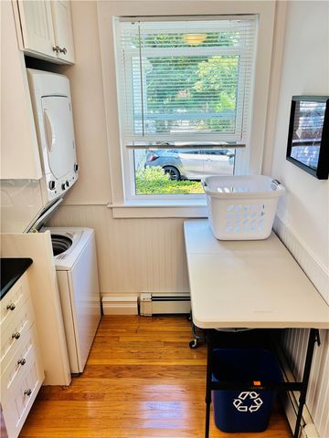 571 Bellevue Avenue 2, Newport, RI 02840