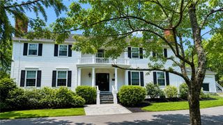 571 Bellevue Avenue 2, Newport, RI 02840