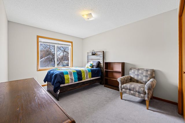 2119 Parkway Avenue, Shakopee, MN 55379