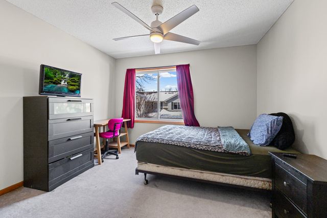 2119 Parkway Avenue, Shakopee, MN 55379