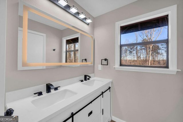 2975 State Road 72, Comer, GA 30629