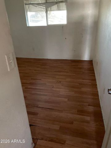 18202 N CAVE CREEK Road 240, Phoenix, AZ 85032
