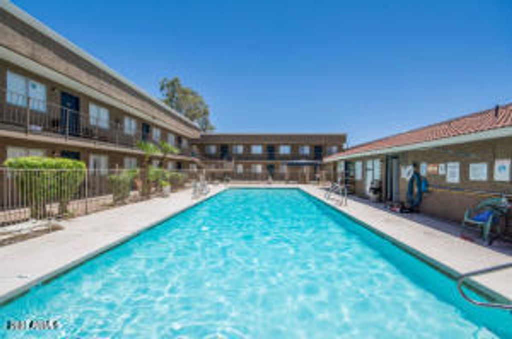 18202 N CAVE CREEK Road 240, Phoenix, AZ 85032 — exterior