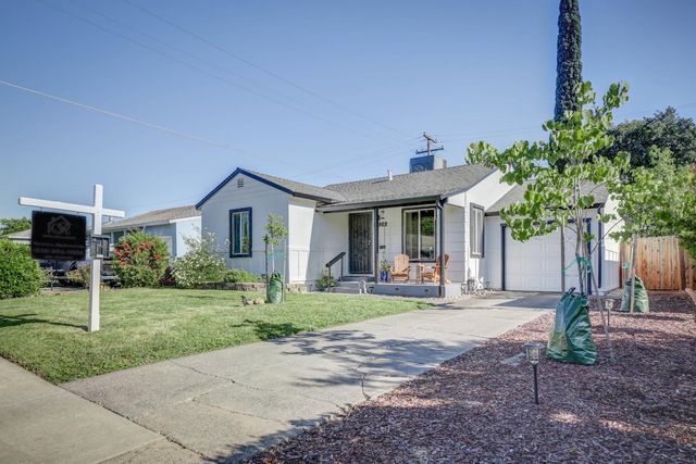 1424 Kitchner Rd, Sacramento, CA 95822
