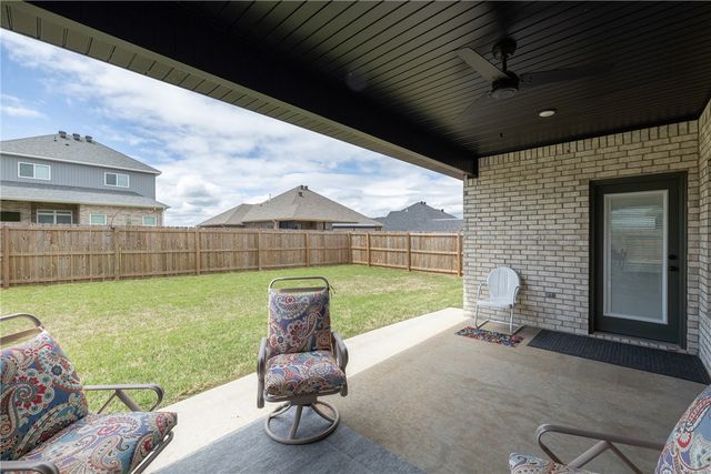 1913 Salmon Street, Pea Ridge, AR 72751