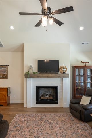 1913 Salmon Street, Pea Ridge, AR 72751