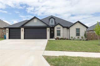 1913 Salmon Street, Pea Ridge, AR 72751