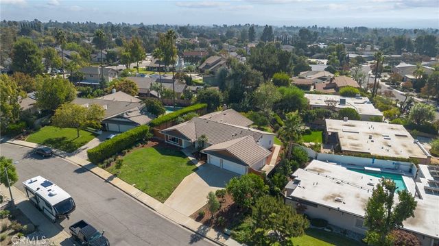 214 Lamar Drive, Claremont, CA 91711