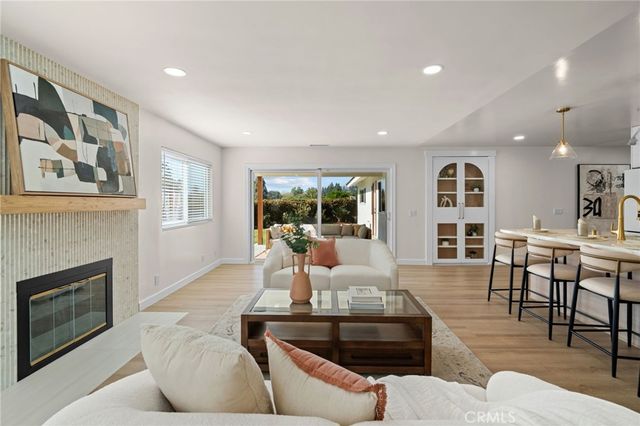 214 Lamar Drive, Claremont, CA 91711