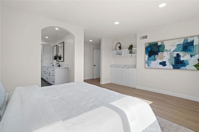 214 Lamar Drive, Claremont, CA 91711